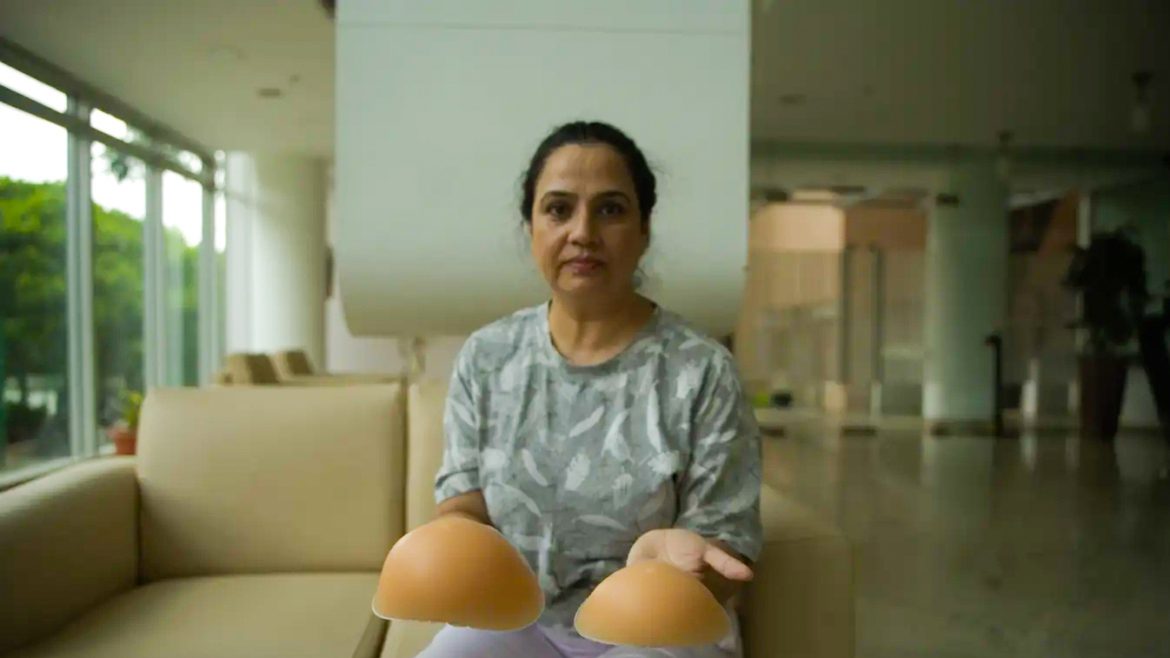 Choosing the right REVIVA external breast prosthesis size is very simple